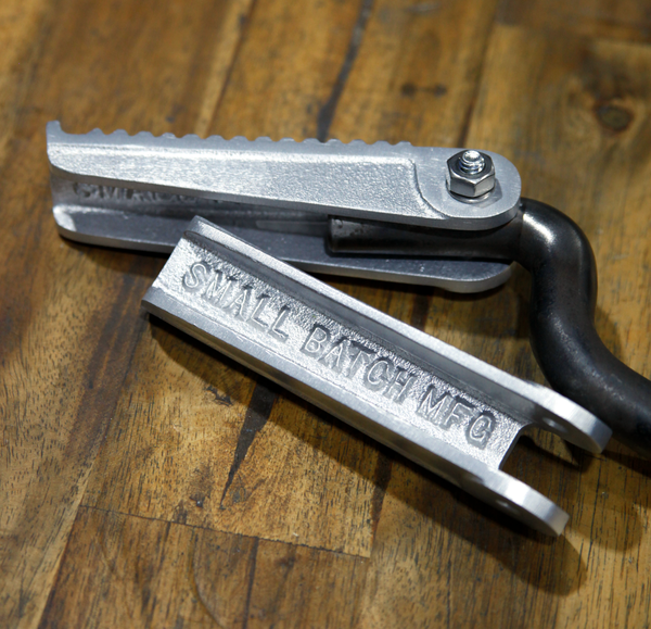 Cast Chopper Footpegs